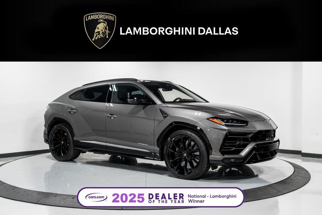 2021 LAMBORGHINI URUS