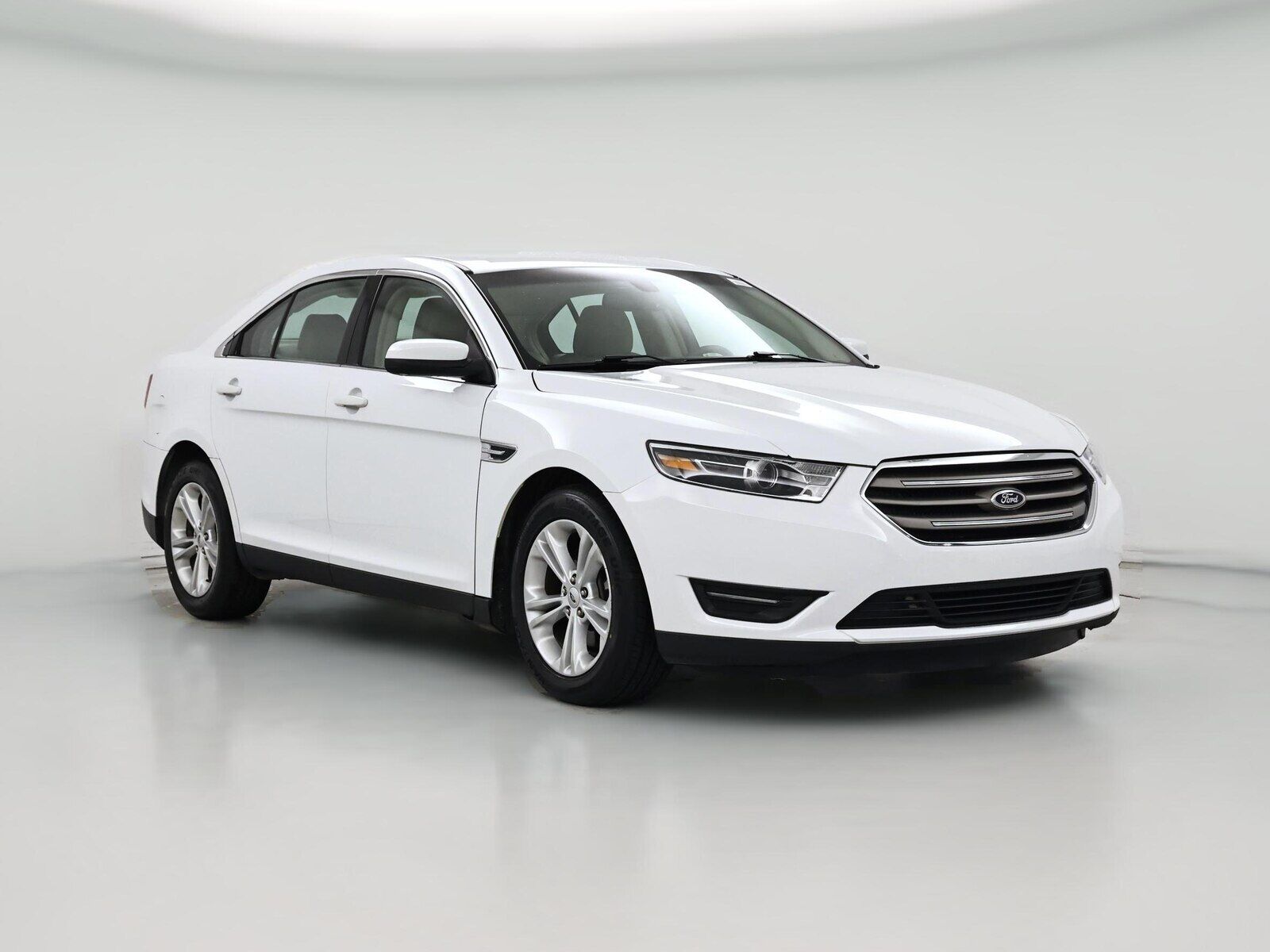 2015 FORD Taurus