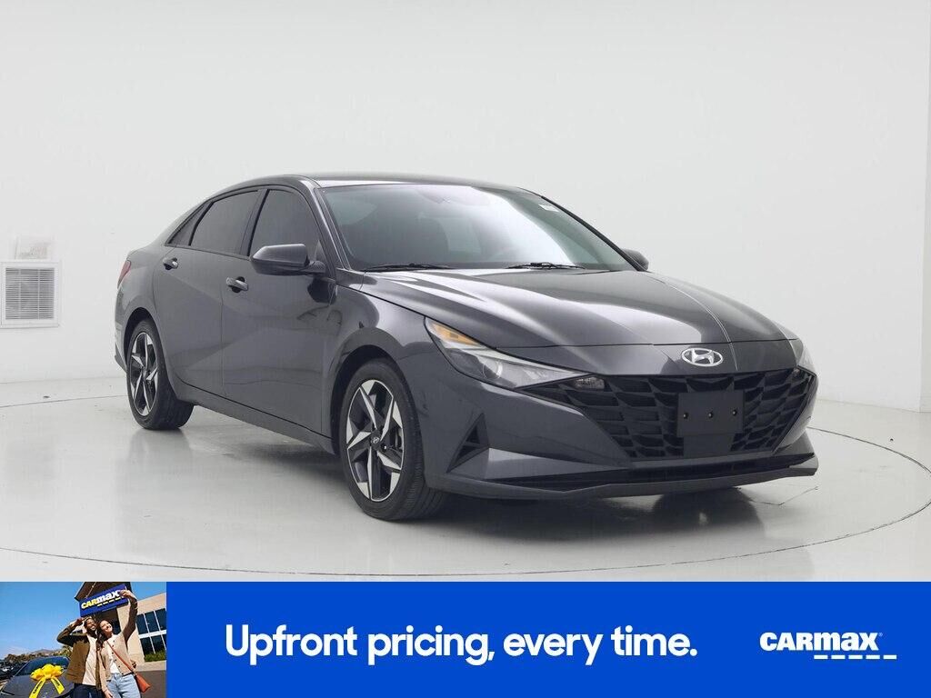 2023 HYUNDAI Elantra