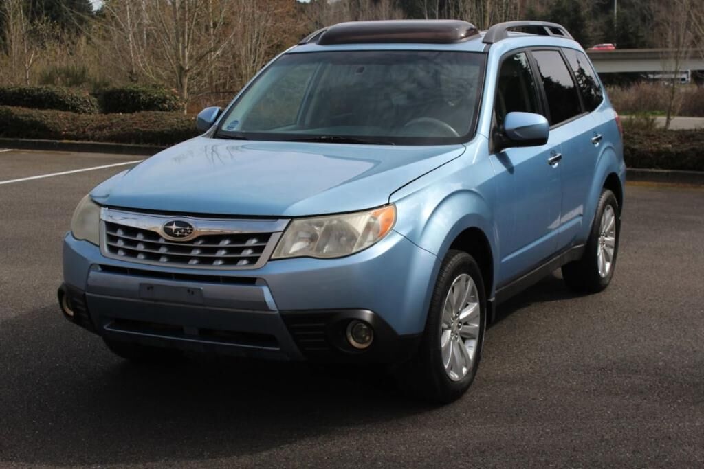 2011 SUBARU Forester