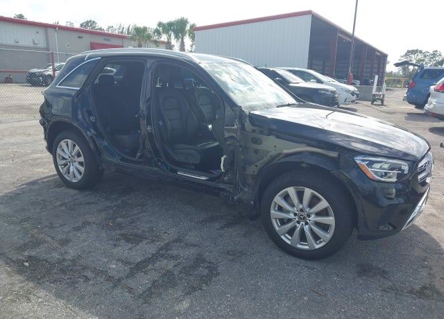 2020 MERCEDES-BENZ GLC-Class