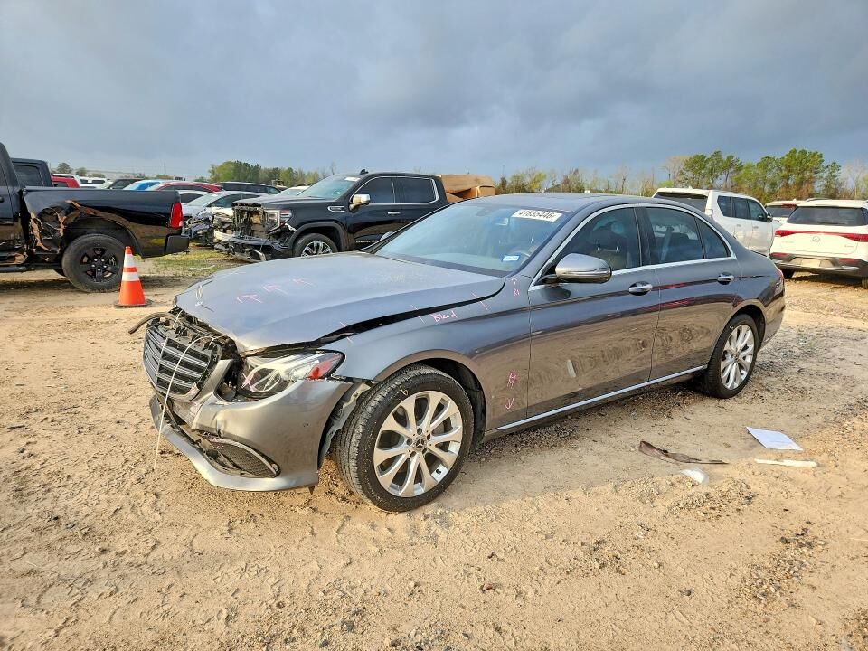 2017 MERCEDES-BENZ E-Class