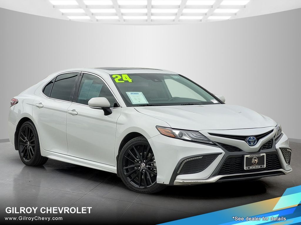 2024 TOYOTA Camry