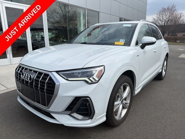 2024 AUDI Q3