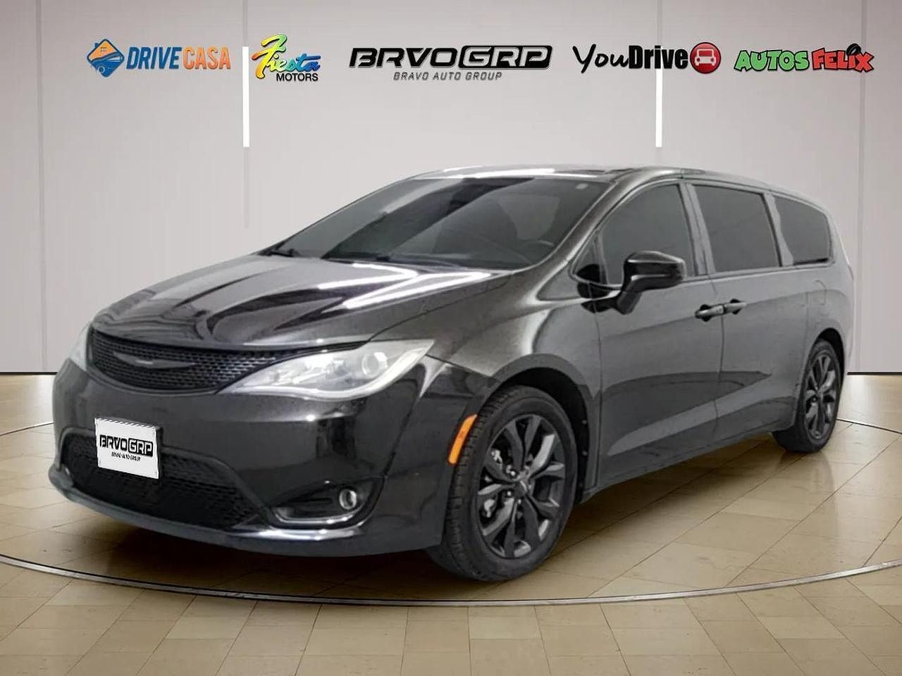 2019 CHRYSLER Pacifica