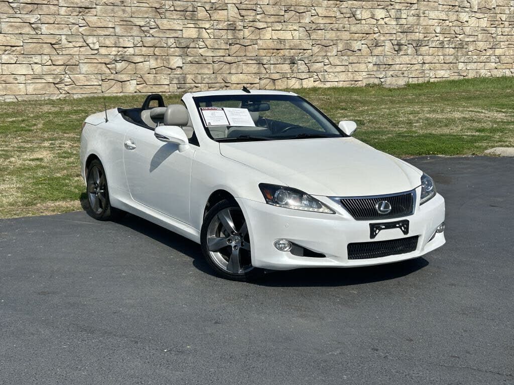 2011 LEXUS IS