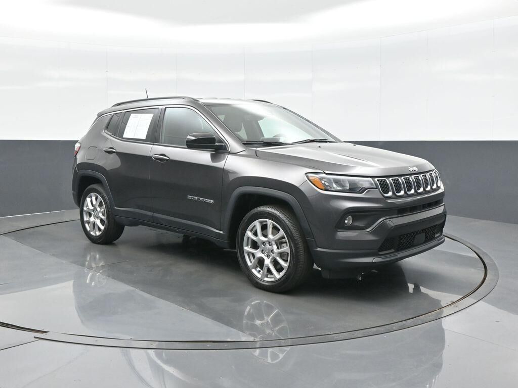 2023 JEEP Compass