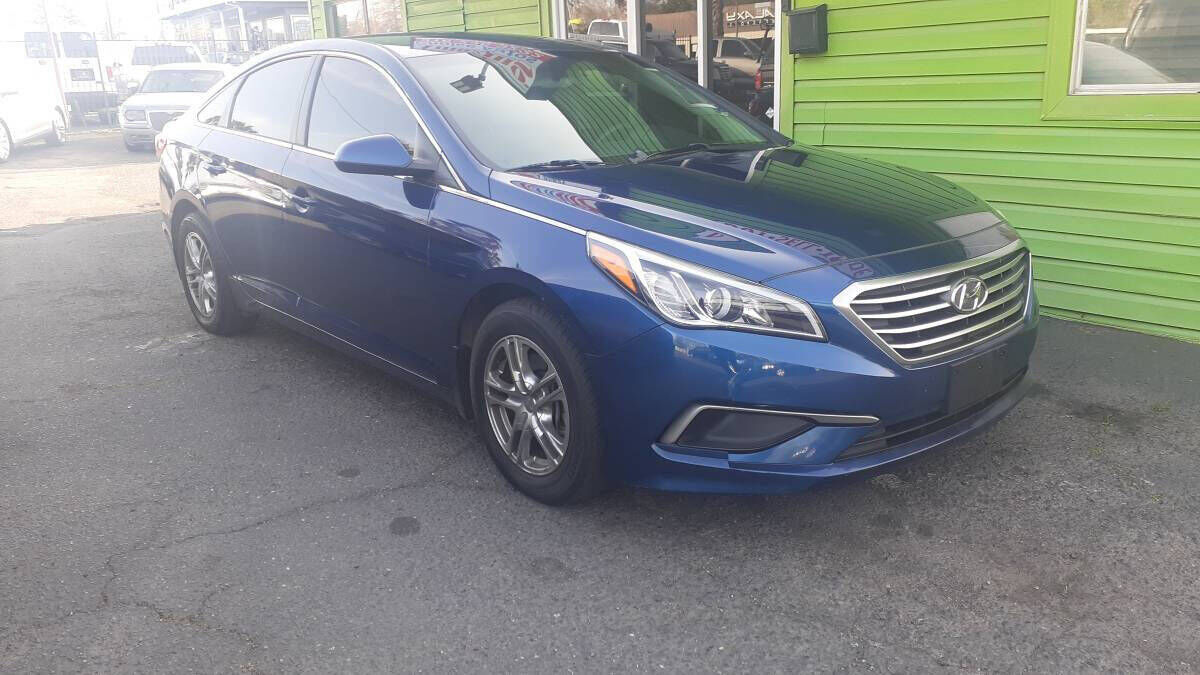 2017 HYUNDAI Sonata