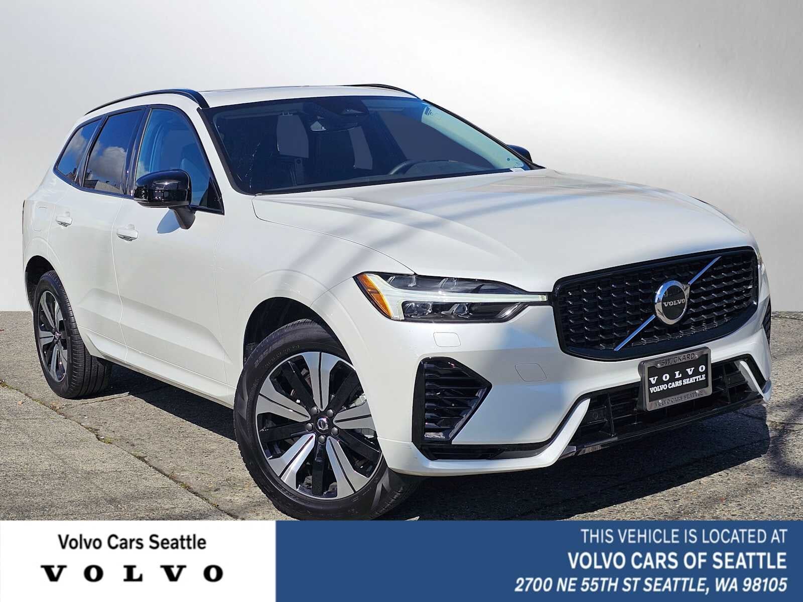 2025 VOLVO XC60