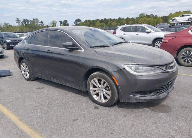 2016 CHRYSLER 200