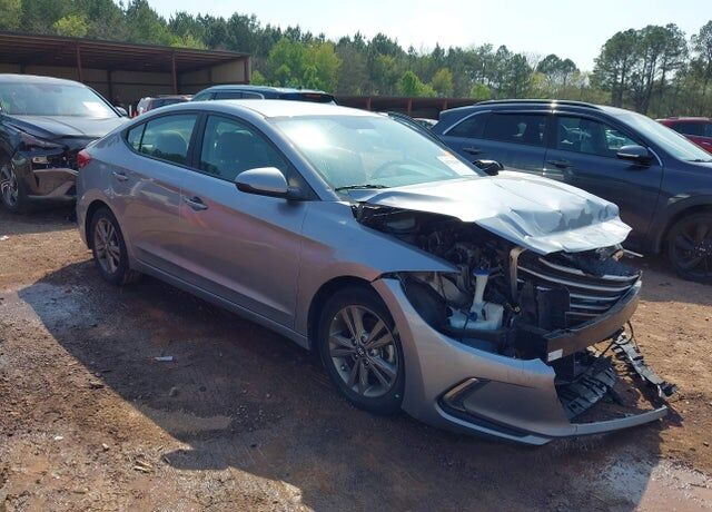 2017 HYUNDAI Elantra