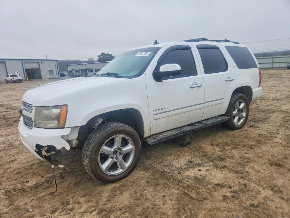 2011 CHEVROLET Tahoe