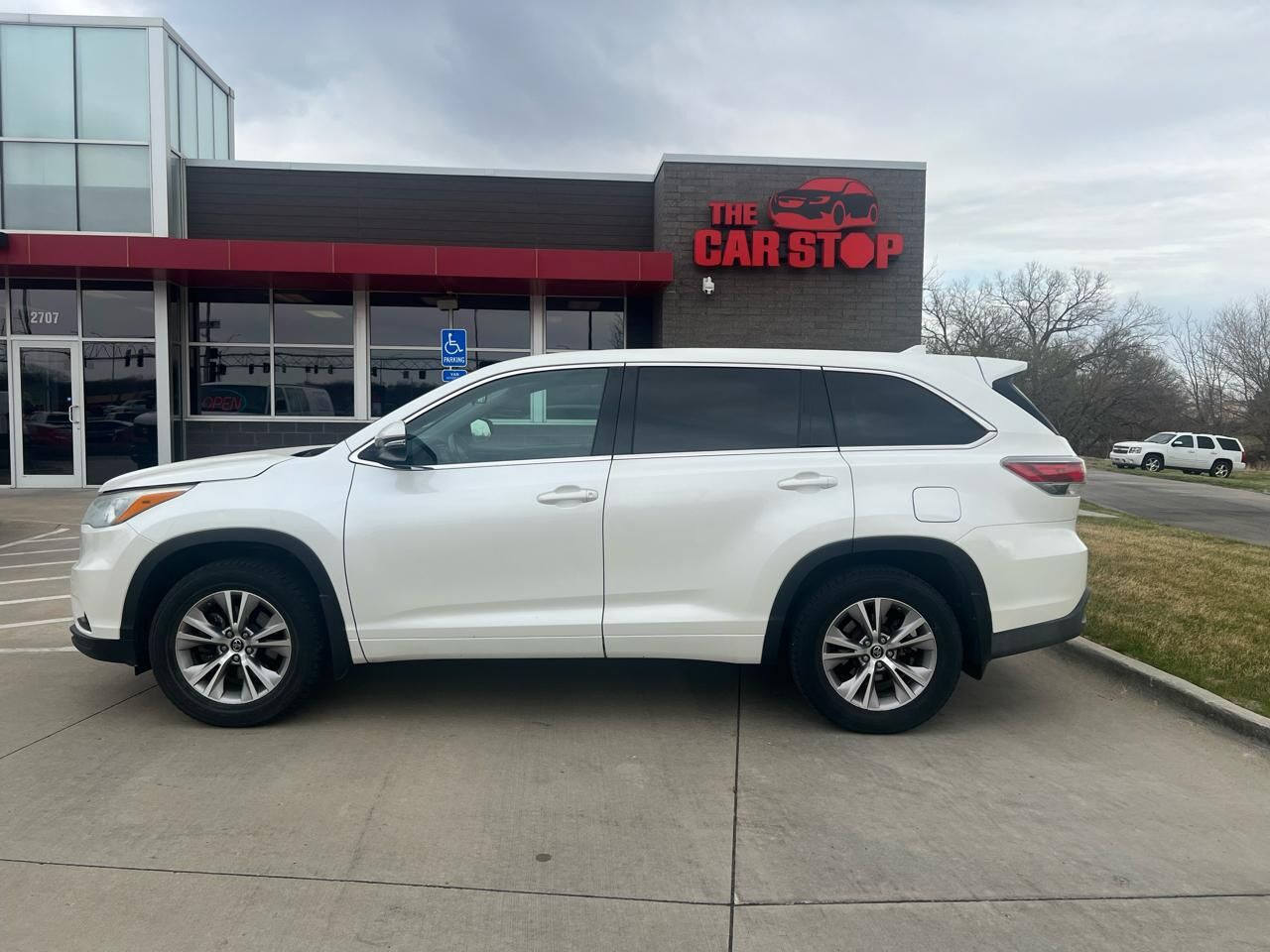 2016 TOYOTA Highlander