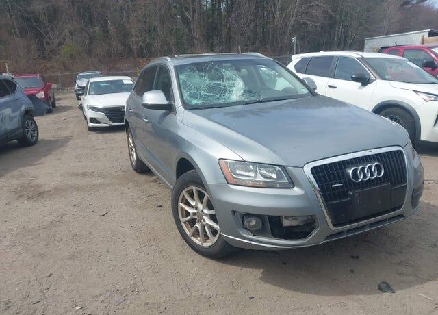 2009 AUDI Q5