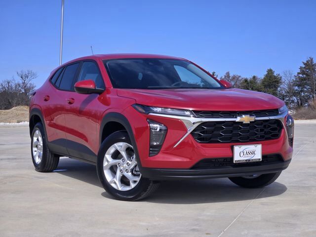 2026 CHEVROLET Trax