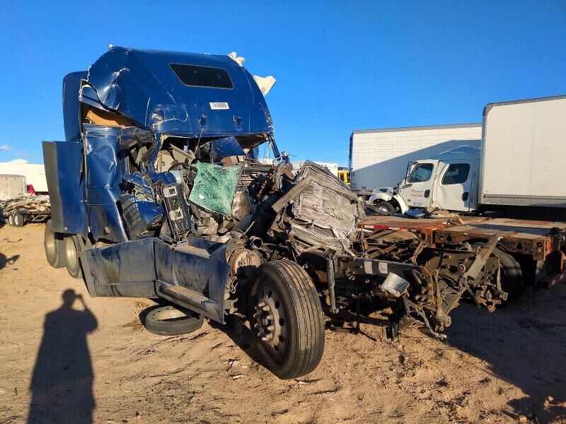 2019 VOLVO TRUCK VNL