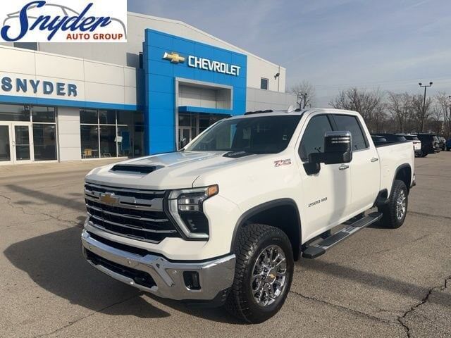 2026 CHEVROLET Silverado HD