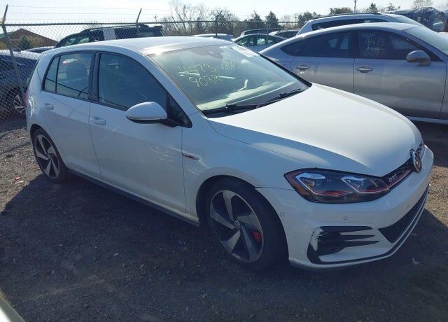 2018 VOLKSWAGEN Golf GTI