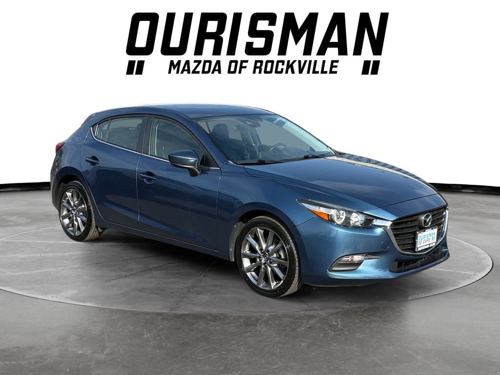 2018 MAZDA Mazda3