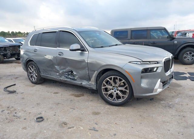 2024 BMW X7