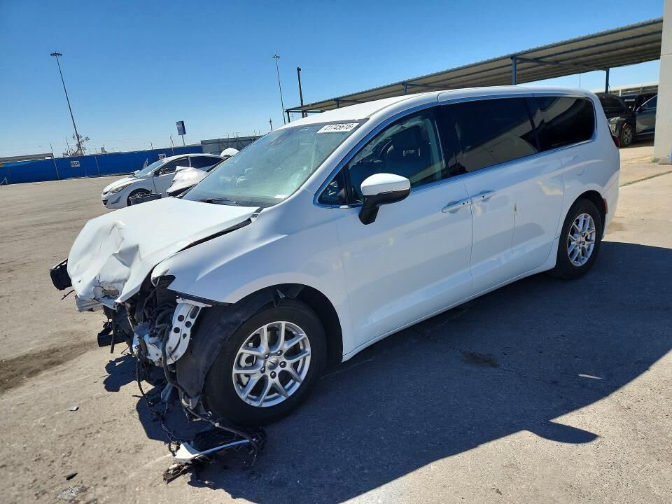 2023 CHRYSLER Pacifica