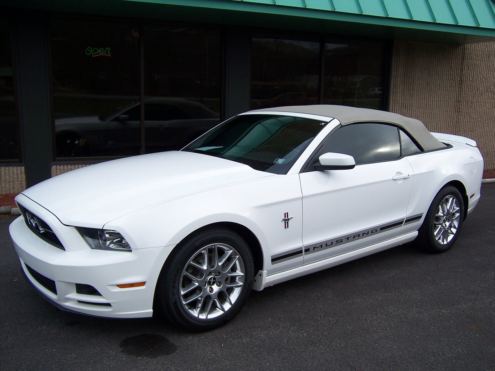 2013 FORD Mustang