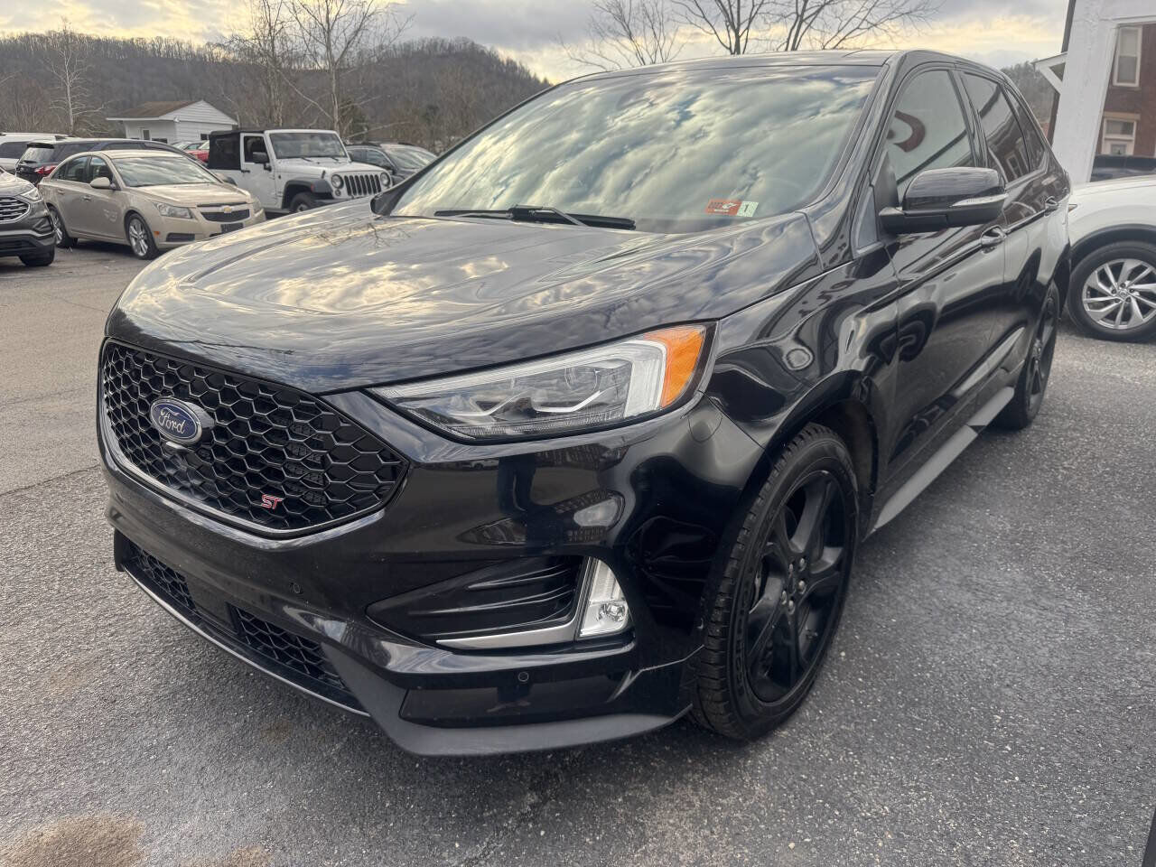 2019 FORD Edge