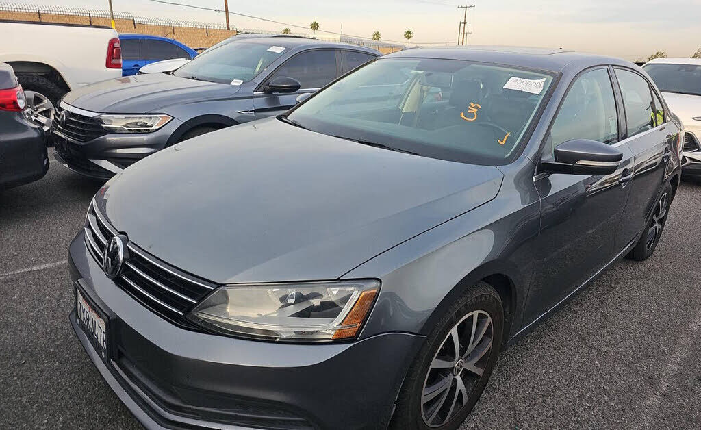 2017 VOLKSWAGEN Jetta