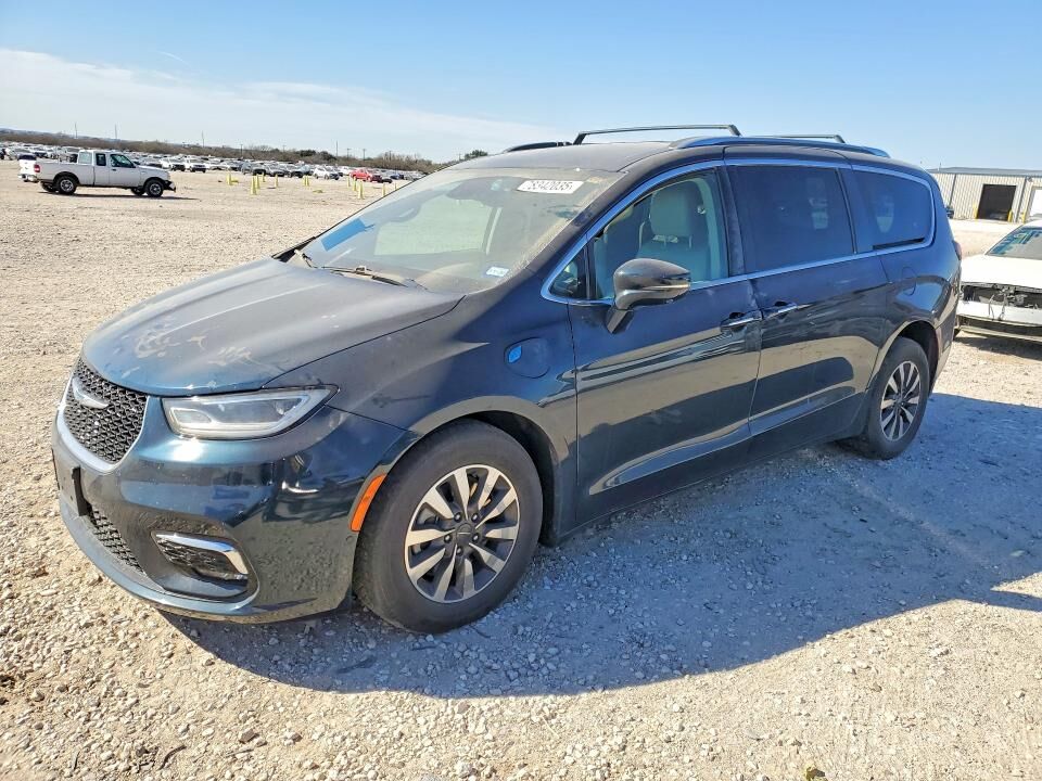 2021 CHRYSLER Pacifica