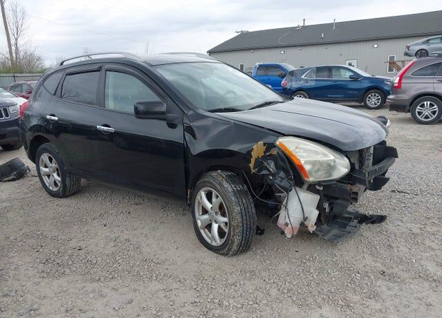 2010 NISSAN Rogue