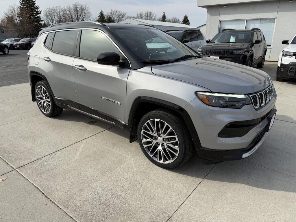2023 JEEP Compass