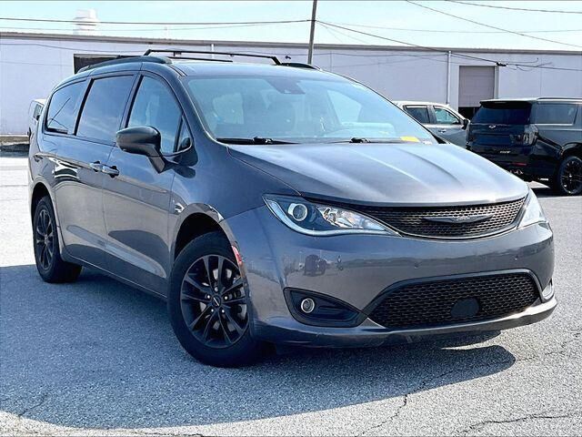 2020 CHRYSLER Pacifica
