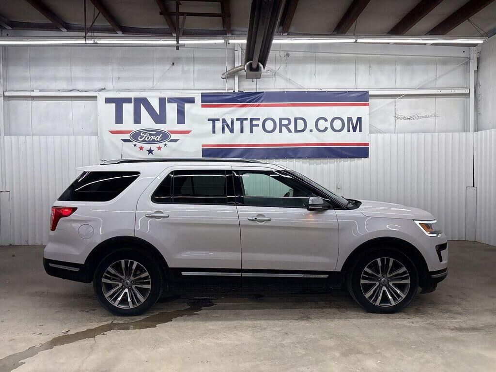2019 FORD Explorer