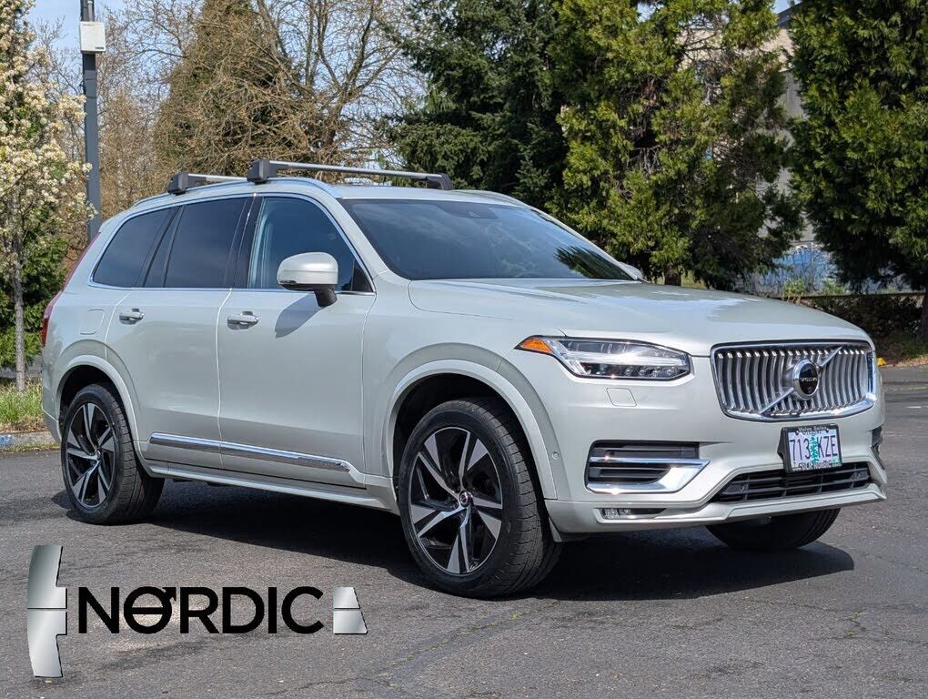 2020 VOLVO XC90
