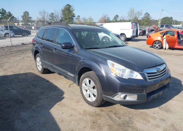 2012 SUBARU Outback