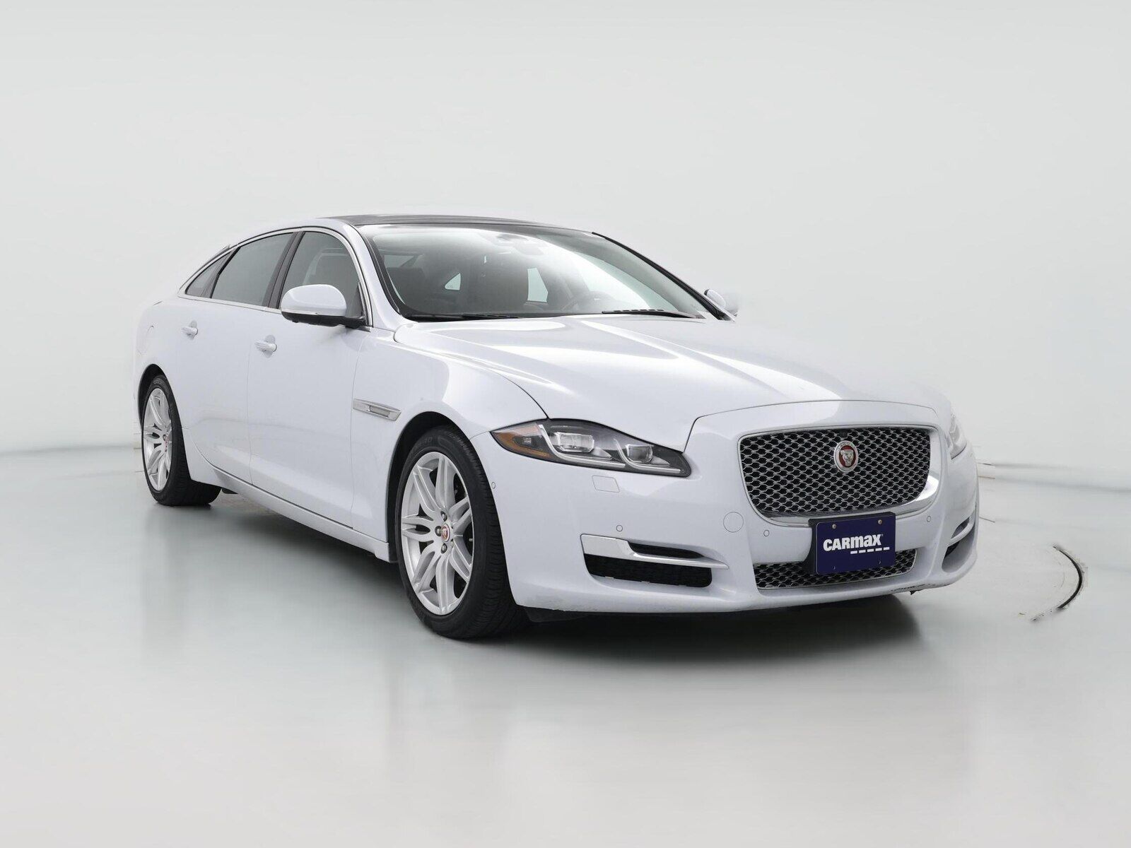 2019 JAGUAR XJ
