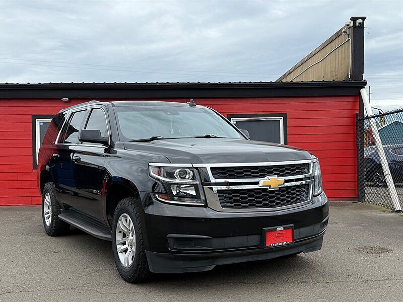 2017 CHEVROLET Tahoe