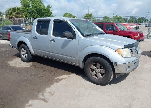 2011 NISSAN Frontier