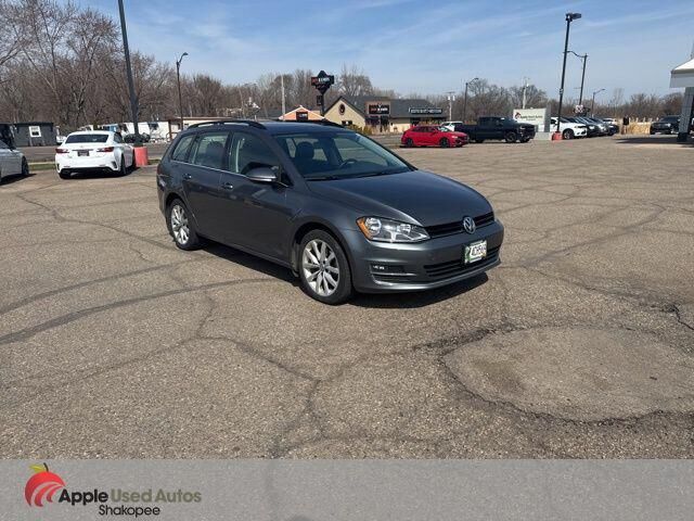 2017 VOLKSWAGEN Golf SportWagen