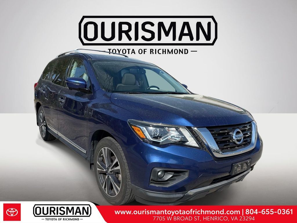 2017 NISSAN Pathfinder
