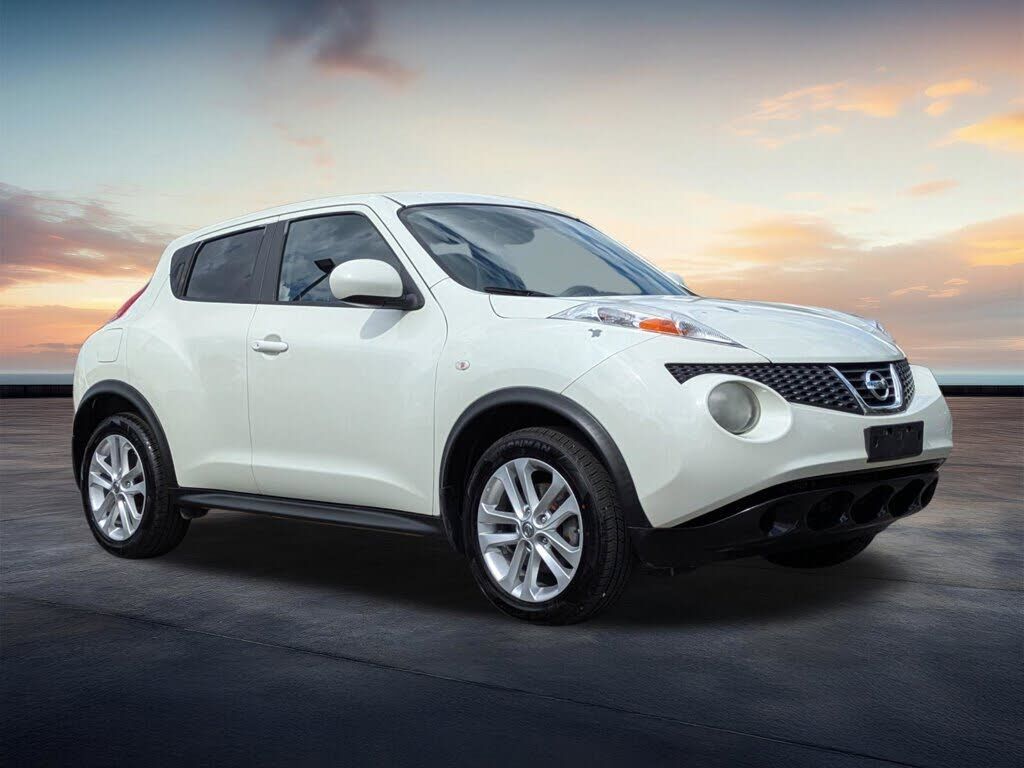 2011 NISSAN Juke