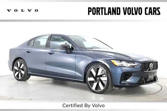 2024 VOLVO S60