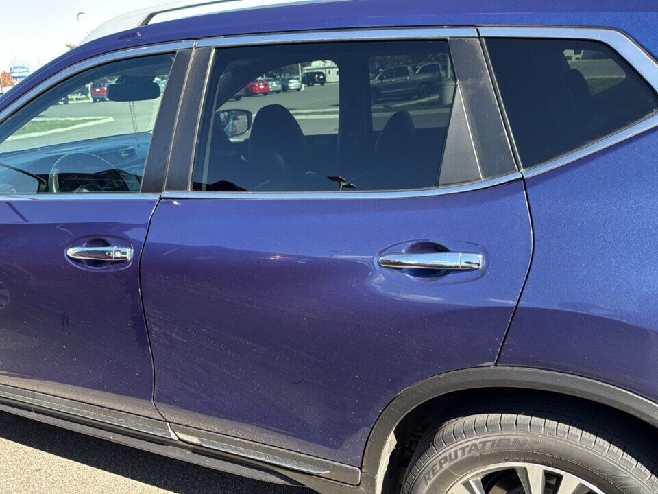 2018 NISSAN Rogue
