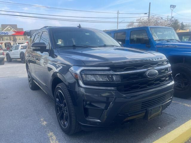 2023 FORD Expedition