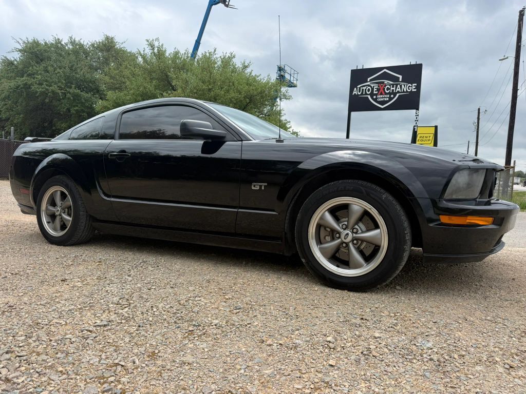 2006 FORD Mustang