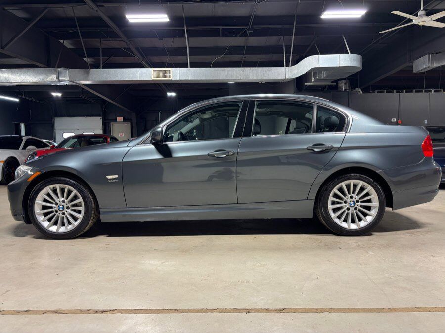 2011 BMW 3 Series