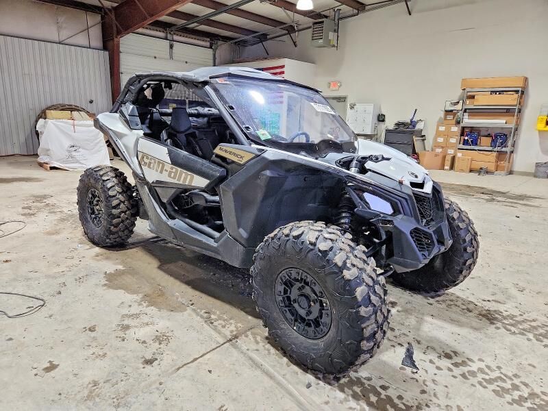 2023 CAN-AM Maverick X3