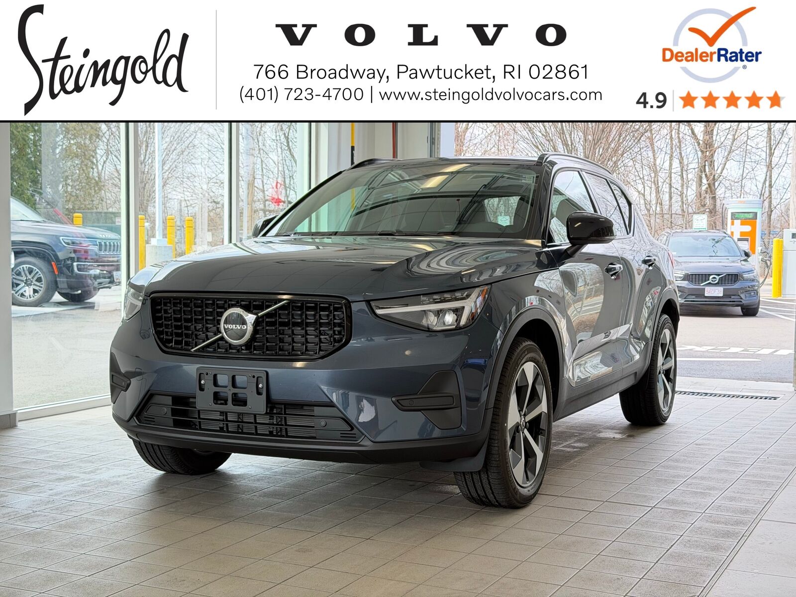 2026 VOLVO XC40