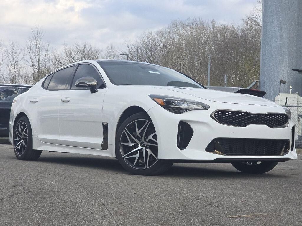 2023 KIA Stinger