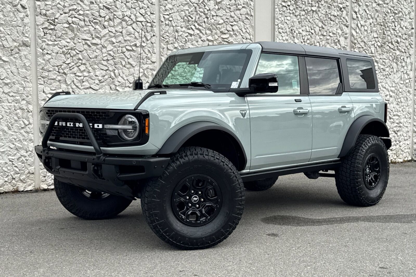 2021 FORD Bronco